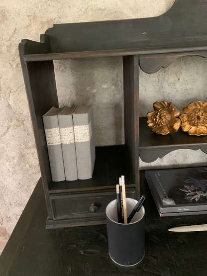 Ancien Bureau à Patine Noire