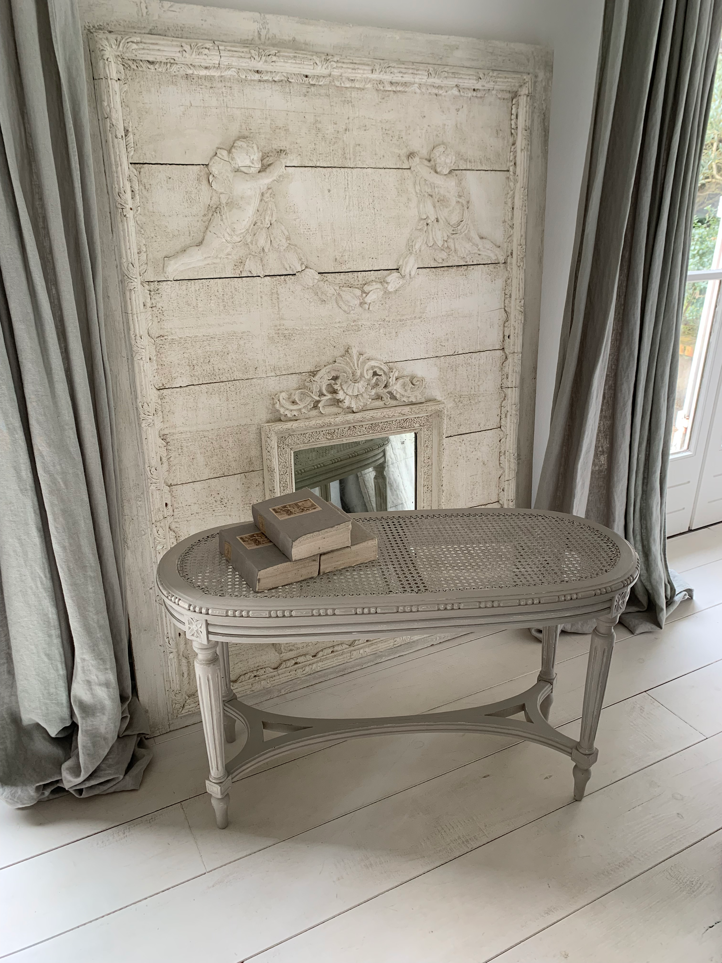 Banc Louis XVI à la Patine Grisée
