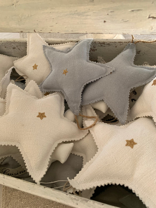 Étoiles en Chanvre Blanc et Bleu Ciel Grisé